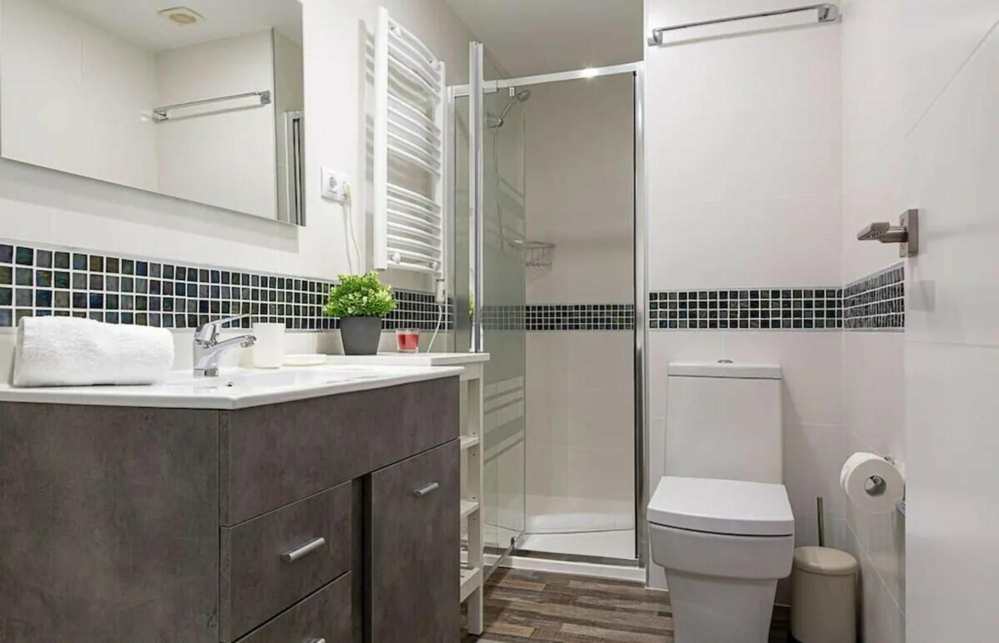 2Bedroom Duplex In Hortaleza Near Metro Madri Exterior foto